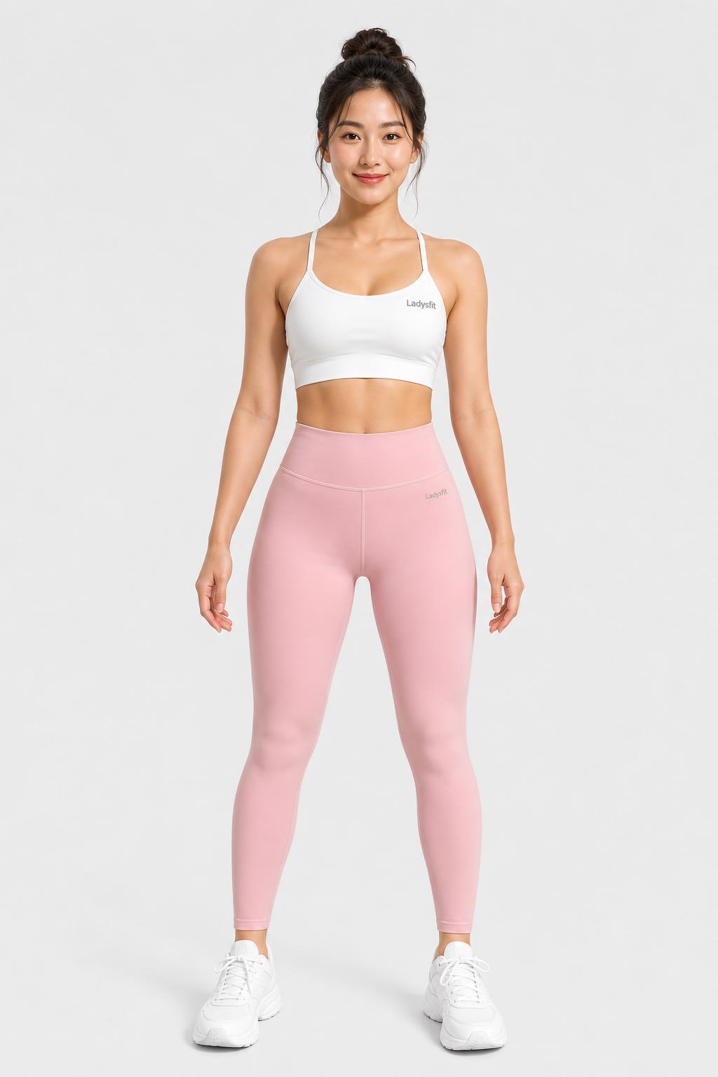 Người mẫu mặc đồ tập Ladysfit